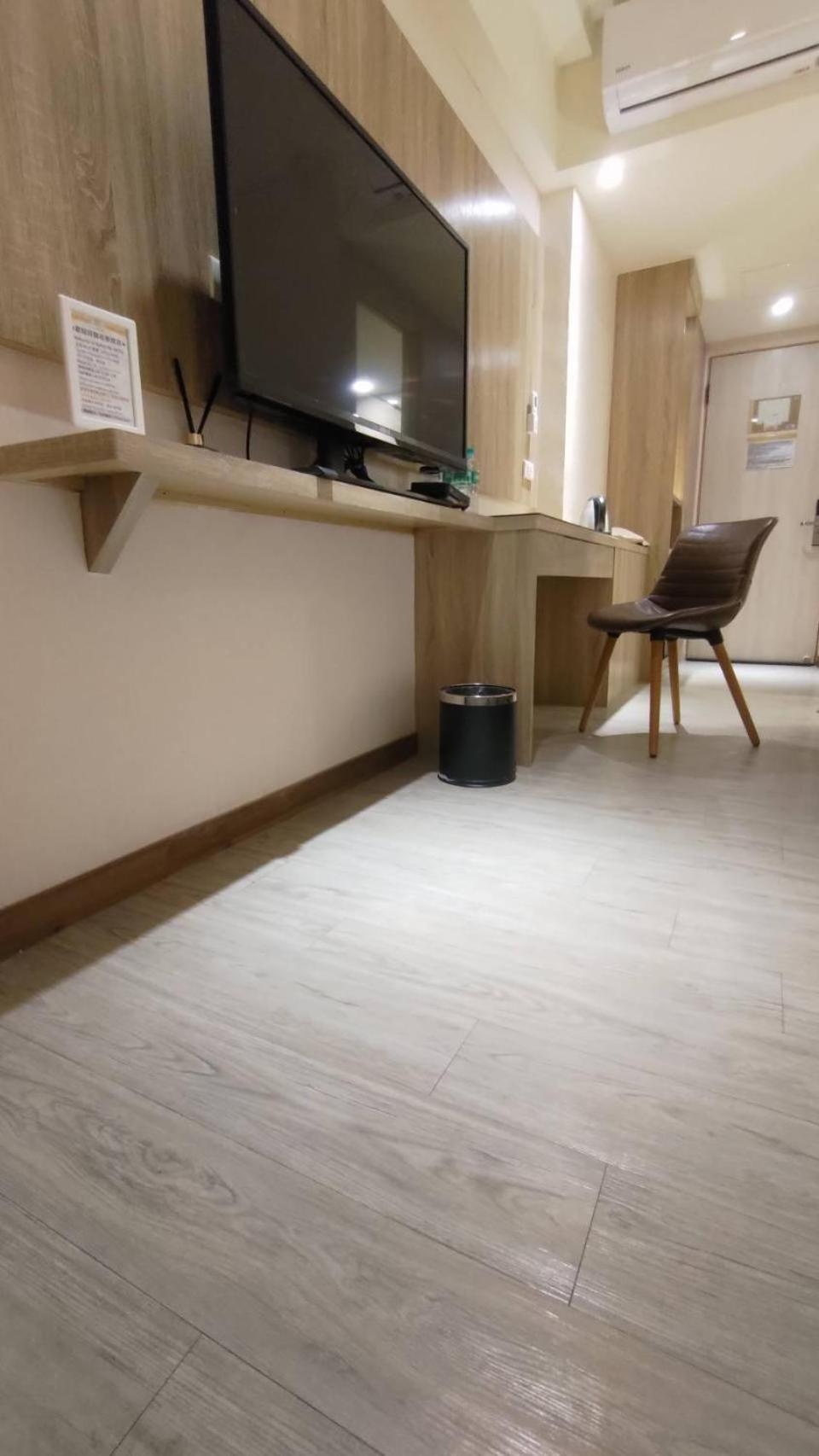 Sung Tai Hotel 高雄市 エクステリア 写真