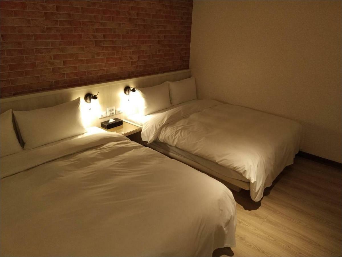 Sung Tai Hotel 高雄市 エクステリア 写真