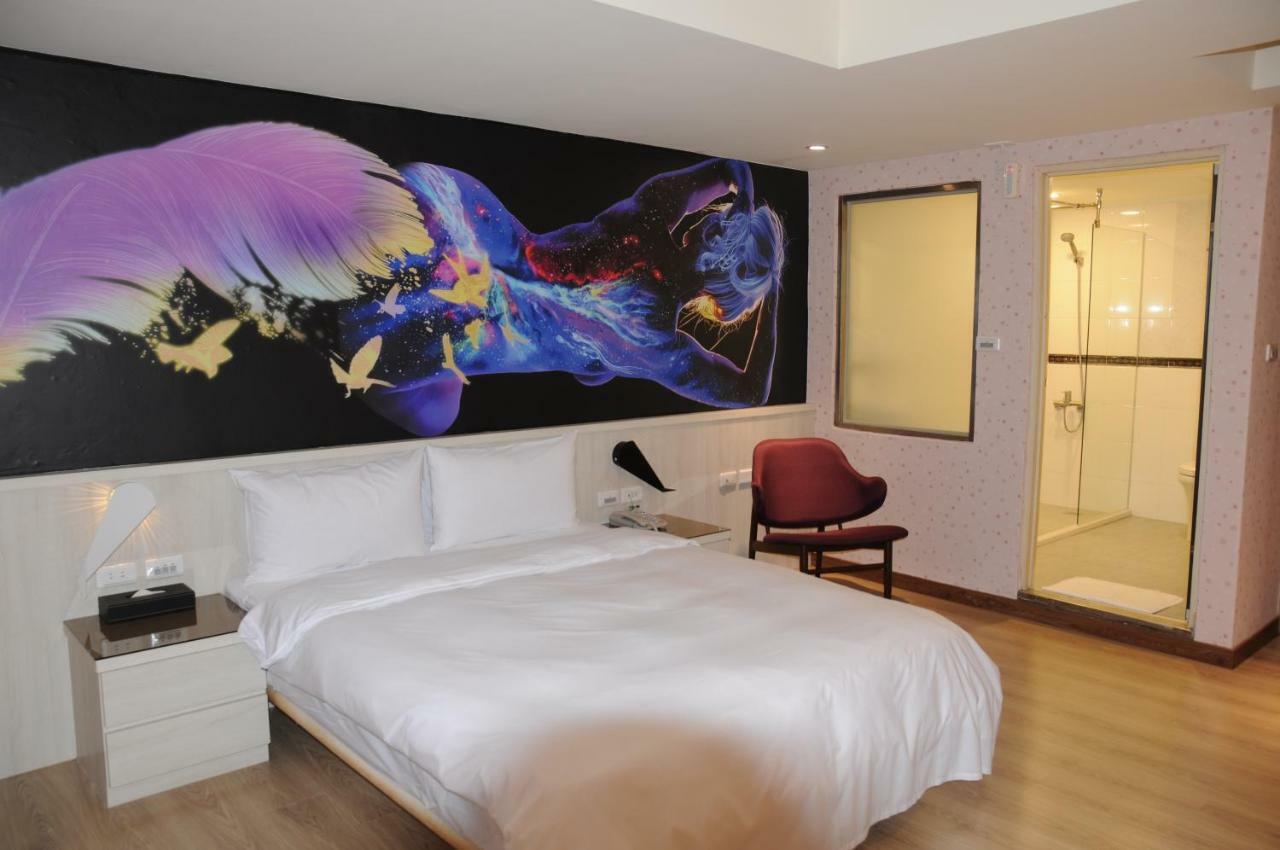Sung Tai Hotel 高雄市 エクステリア 写真